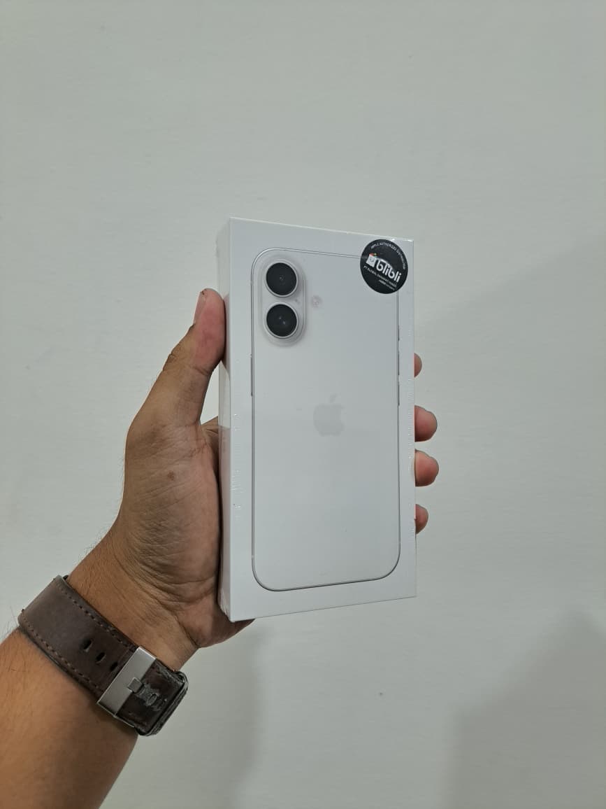 iPhone 16