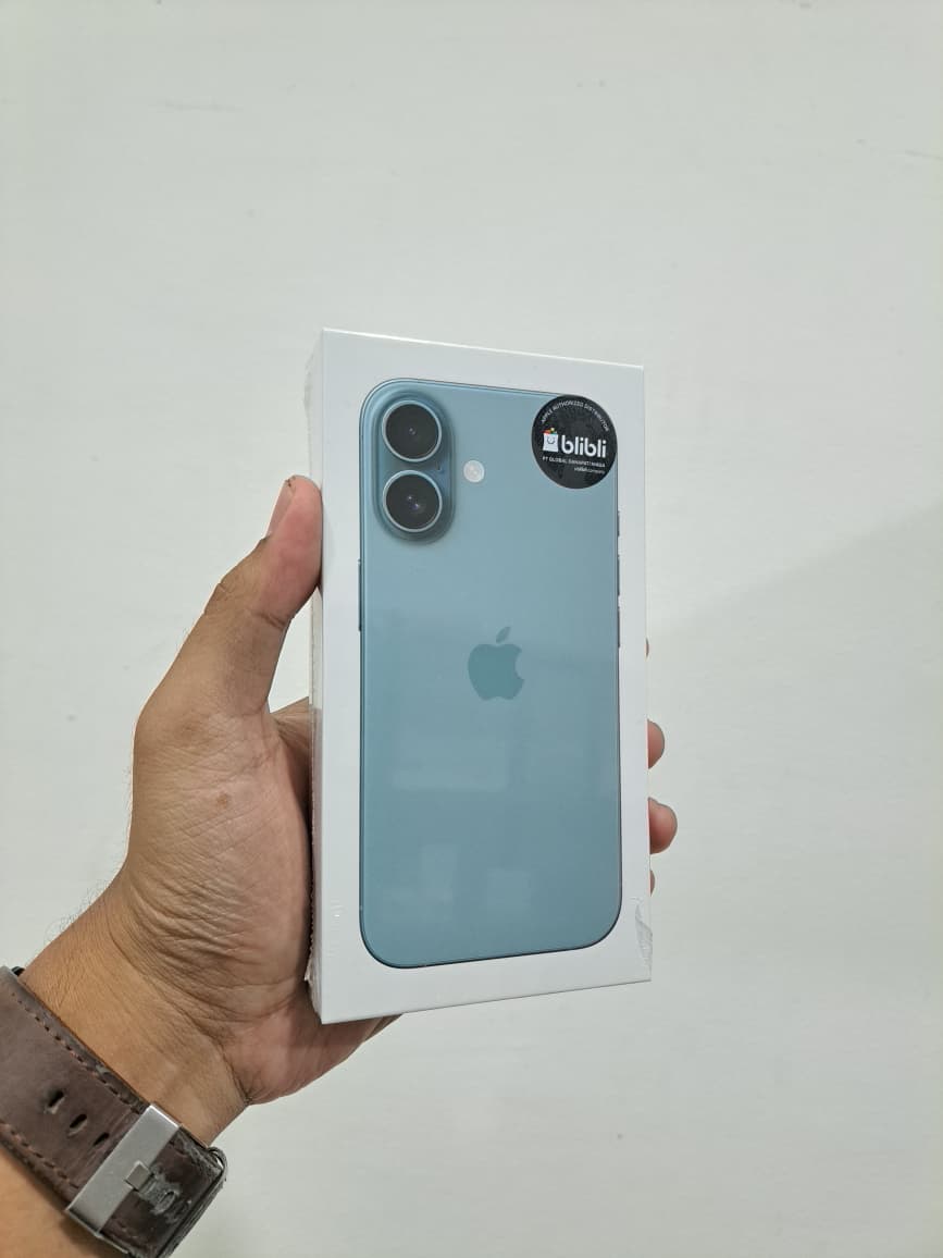 iPhone 16