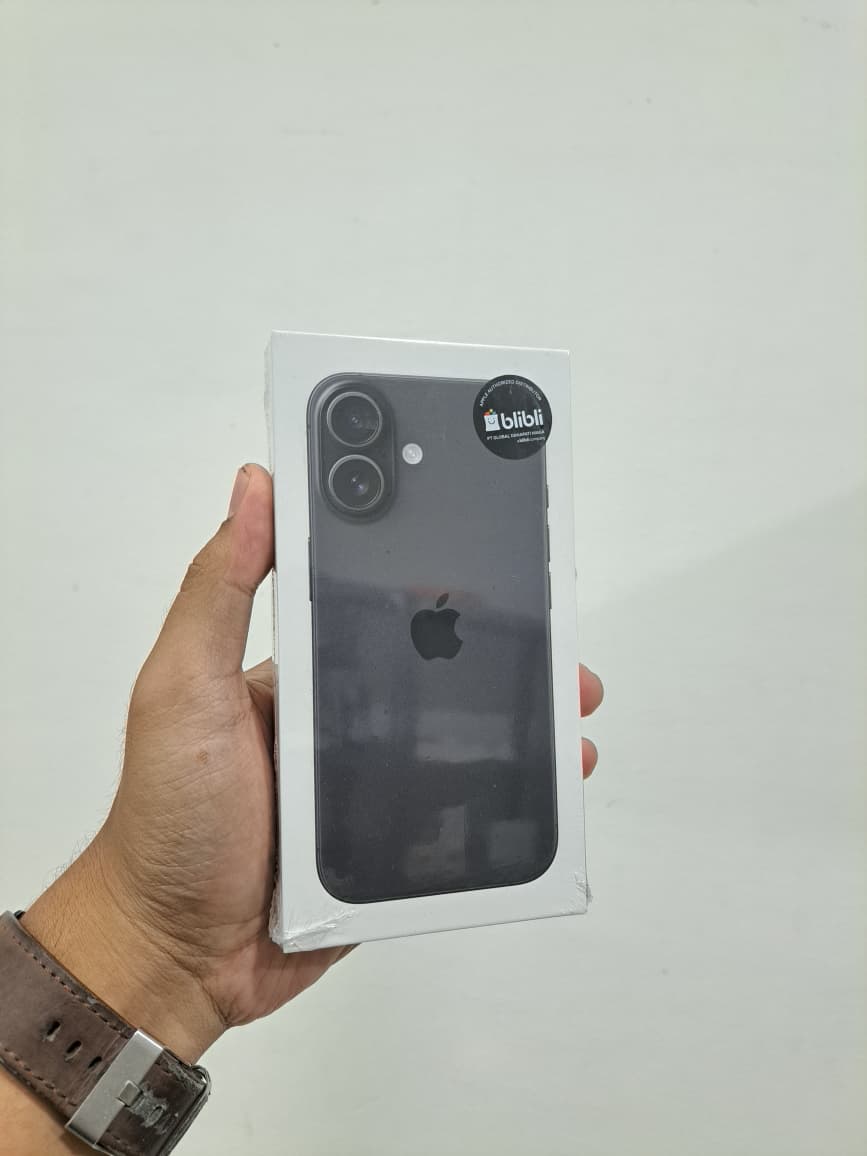 iPhone 16